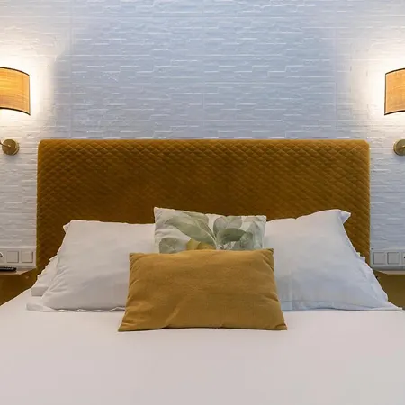 Big 4 In A Centric Parking Included Holiday home