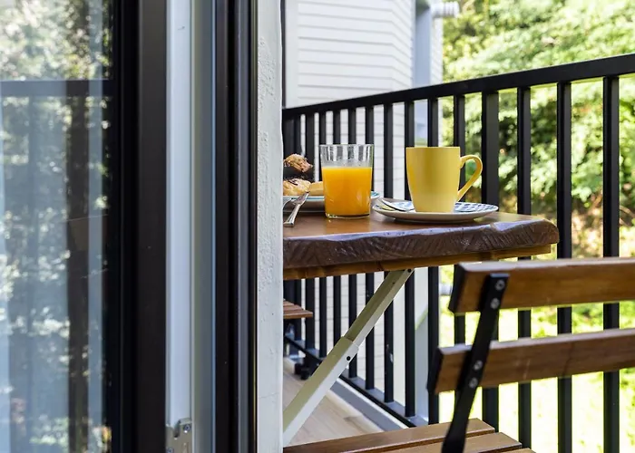 Semesterbostad Big 4 In A Centric Parking Included