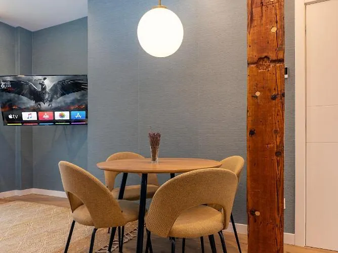 Big 4 In A Centric Parking Included Semesterbostad San Sebastián