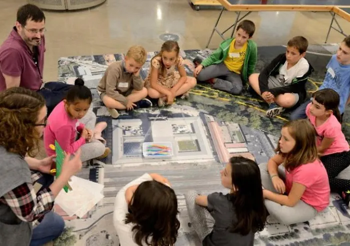 Big 4 In A Centric Parking Included Semesterbostad