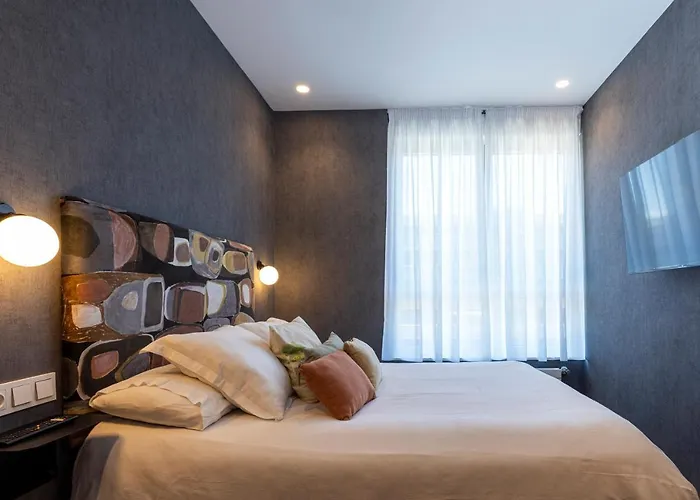 Big 4 In A Centric Parking Included Saint-Sébastien